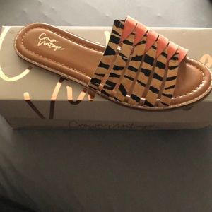 Crown Vintage Priska Sandal